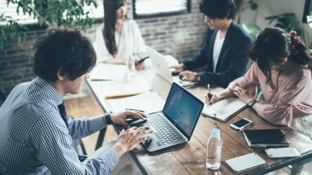 試用期間の退職は転職に不利なの？在職中の転職活動に必要な期間は？
