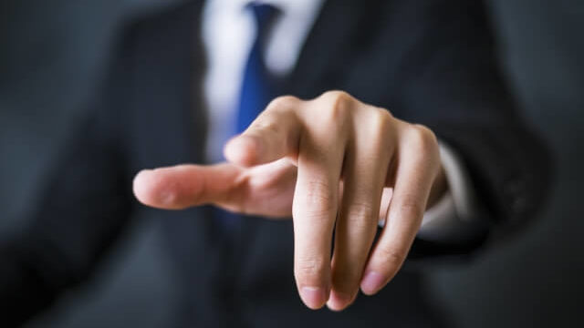 マイクロマネジメントはパワハラ？ストレスでうつ退職しない上司対策